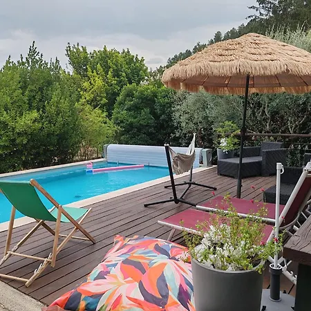 Maison Lumineuse Avec Piscine, Trois Chambres, Sud Ardeche